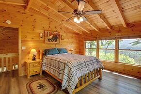 Blue Ridge Cabin w/ Mountain Views: 6 Mi to Dtwn!