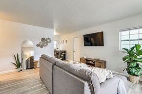 Sarasota Duplex in Gillespie Park: 1 Mi to Dtwn!