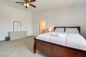 Fountain Hills Home w/ 2 Decks & Mountain Views!