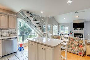 New Bern Home w/ Water View ~ 6 Mi to Downtown!