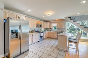 New Bern Home w/ Water View ~ 6 Mi to Downtown!