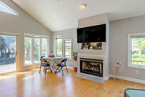 New Bern Home w/ Water View ~ 6 Mi to Downtown!