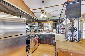 Spirit Lake Cabin w/ Boat & Kayak Rentals!