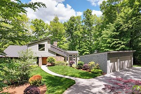 Lakefront Roxboro Home w/ Private Dock!