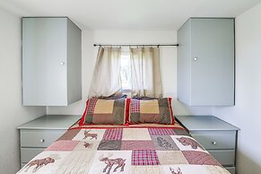 Charlo Cabin Rental ~ 20 Mi to Flathead Lake!