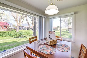 Charlo Cabin Rental ~ 20 Mi to Flathead Lake!