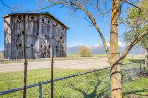 Charlo Cabin Rental ~ 20 Mi to Flathead Lake!