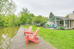 Thornville Home w/ Boat Dock: On the Lake!