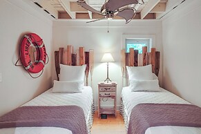 Silver Point Home ~ 1/2 Mi to Center Hill Lake!