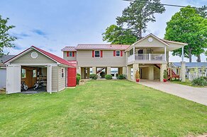 Pamlico River House w/ Private Dock & River View!