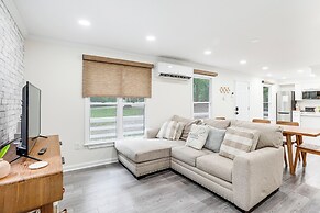 Mineral Cottage w/ Fire Pit: Steps to Lake Anna!