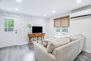 Mineral Cottage w/ Fire Pit: Steps to Lake Anna!