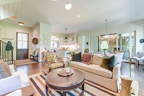 Stunning Cashiers Cottage Rental w/ Screened Porch