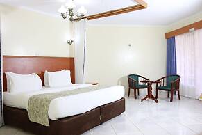 IZAAK WALTON INN EMBU