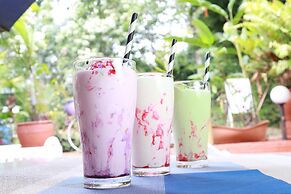 IZAAK WALTON INN EMBU