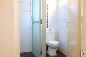 IZAAK WALTON INN EMBU