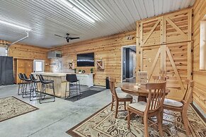 Mommyc's Villa Fun House 4 Bedroom Home by RedAwning