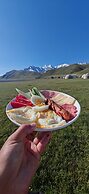 Visit Kel-Suu Yurt Camp