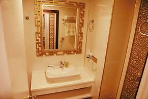 Van Life Hotel