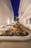 Arancia Elegant Rooms and Suites