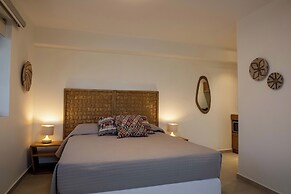 Arancia Elegant Rooms and Suites