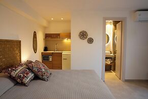 Arancia Elegant Rooms and Suites