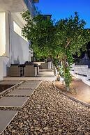 Arancia Elegant Rooms and Suites