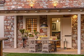 Egidio City Farmhouse