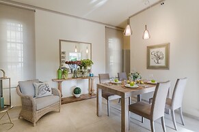 Egidio City Farmhouse