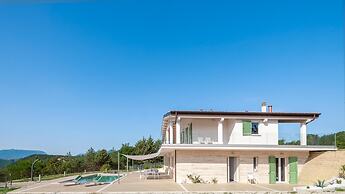 Dimora Montefalcone 8 Emma Villas