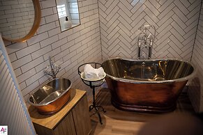 High Spec 1-bed Cottage in Staindrop, Darlington