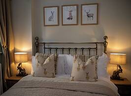 High Spec 1-bed Cottage in Staindrop, Darlington