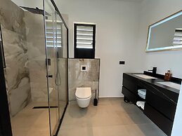 Luxury Villa Incl Pool With Seaview Near Beaches