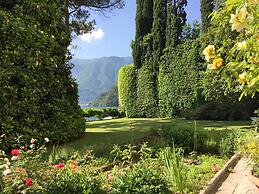 Villa Vittoria on the Lake