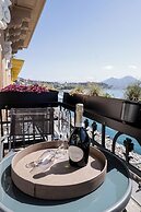 Demetra Luxury Suites