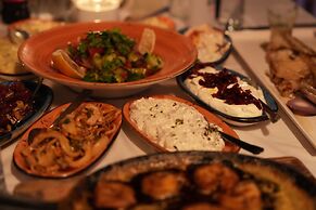 Dalgıç Otel Türkbükü