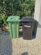 Comfortable Mobile Home in the Countryside