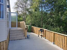 Comfortable Mobile Home in the Countryside