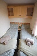 Comfortable Mobile Home in the Countryside