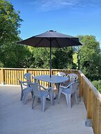 Comfortable Mobile Home in the Countryside