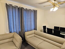 Stunning 2-bed Apt-freeparking, Close to City