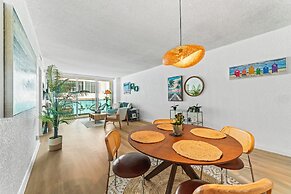 Oceanfront Condo With Ocean Views