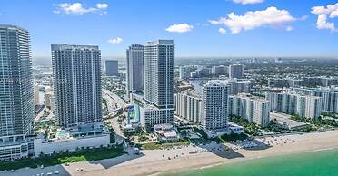 Oceanfront Condo With Ocean Views