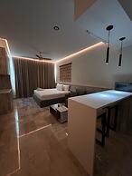 Studio Toh 210 - Elle Residence