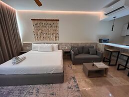 Studio Toh 210 - Elle Residence