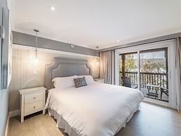 Somerset Lakeside Resort