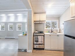 Somerset Lakeside Resort