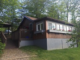 Somerset Lakeside Resort