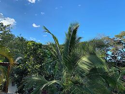 Yakari Grei Bungalows