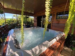 Yakari Grei Bungalows